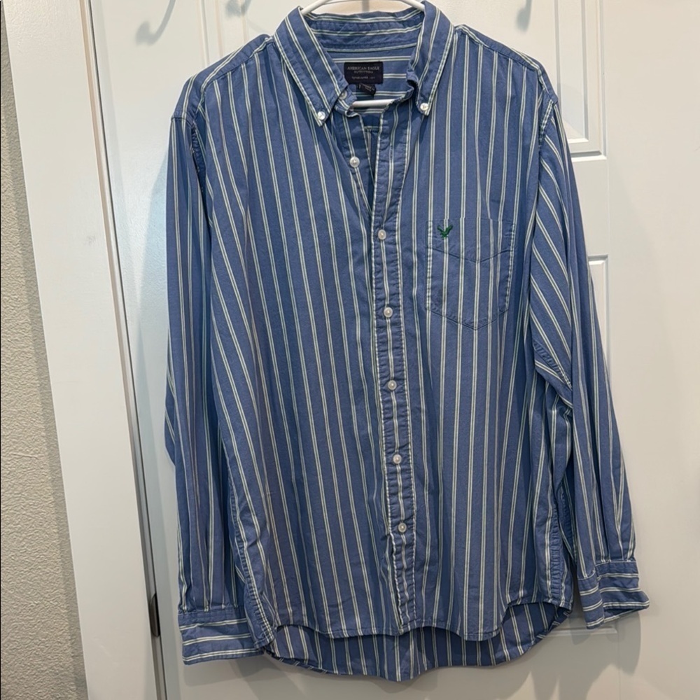 American Eagle Outfitters Blue and White Striped Casual Shirt